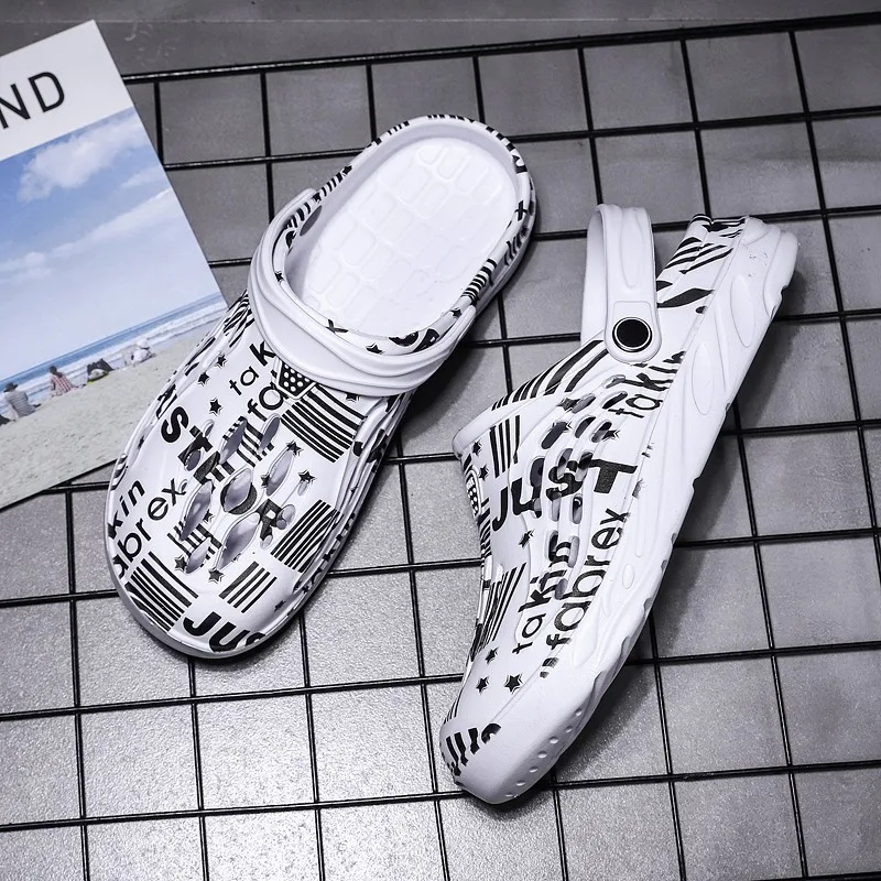 Big Size 47 48 49 Men Clogs Summer Slippers New Garden Shoes Men and Women Beach Sandals Outdoor House Leisure Slides Clogs Big Size 47 48 49 Men Clogs Summer Slippers New Garden Shoes Men and Women Beach Sandals Outdoor House Leisure Slides Clogs
